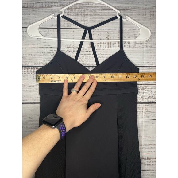 Lululemon Bend and Flow Blue Active Tank Top Women's Size 4 6 Black Gym Workout - Picture 7 of 9